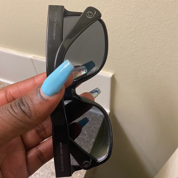 Alexander McQueen prescription Sunglasses/glasses - Picture 9 of 12